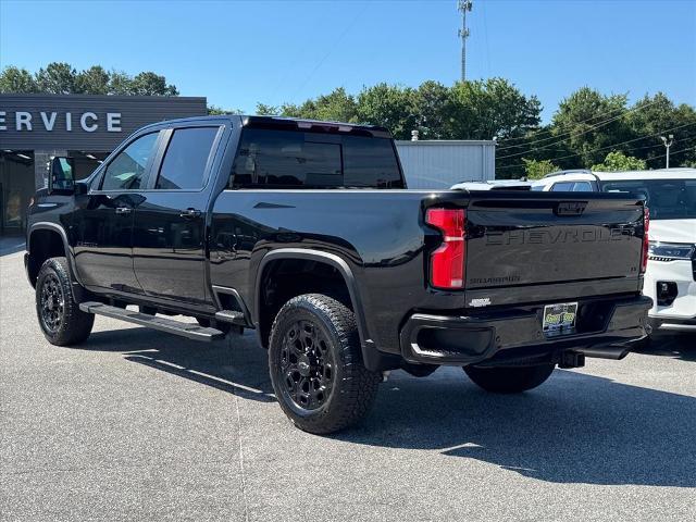 2024 Chevrolet Silverado 2500HD 4WD Crew Cab Standard Bed LT