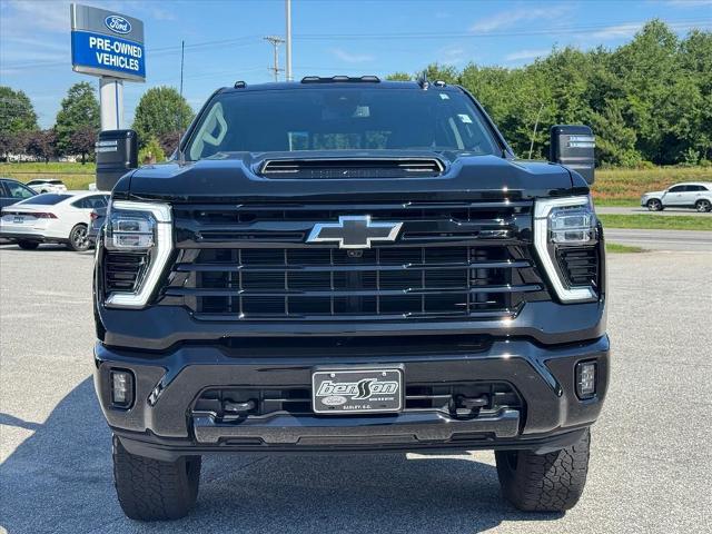 2024 Chevrolet Silverado 2500HD 4WD Crew Cab Standard Bed LT