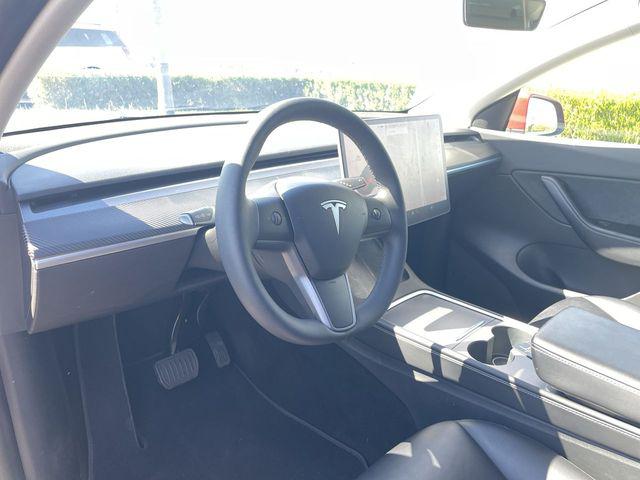 2022 Tesla Model Y Long Range Dual Motor All-Wheel Drive