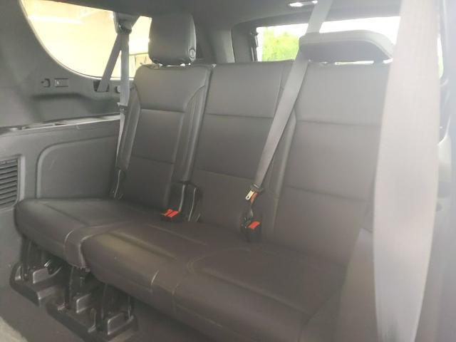 2022 Chevrolet Suburban 4WD LT