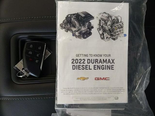 2022 Chevrolet Suburban 4WD LT