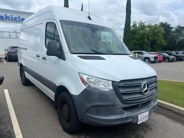 2020 Mercedes-Benz Sprinter 2500 144 WB Standard Roof Cargo