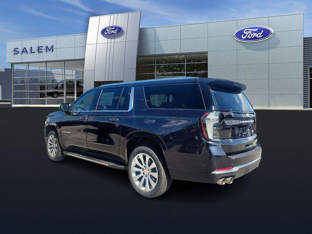 2025 Chevrolet Suburban 4WD Premier