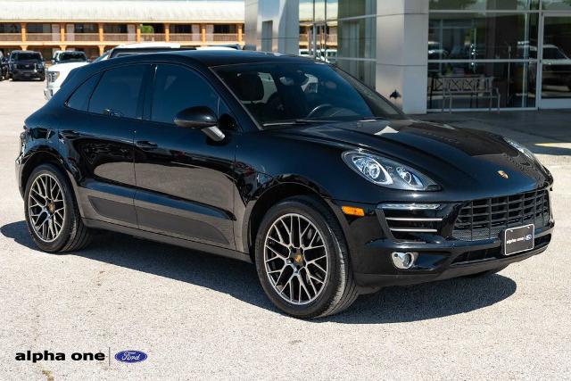 2018 Porsche Macan Sport Edition