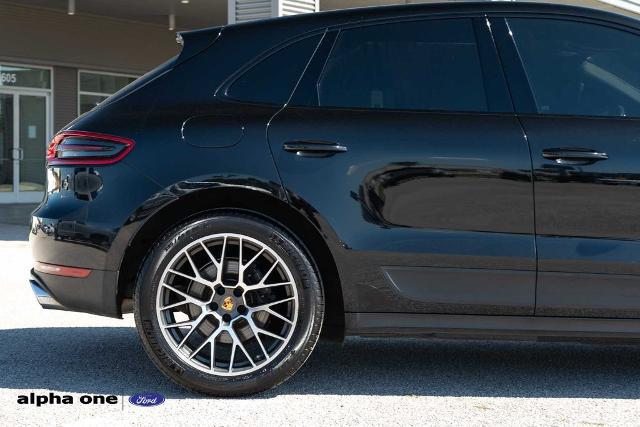 2018 Porsche Macan Sport Edition