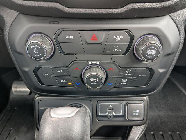 2022 Jeep Renegade Latitude 4x4