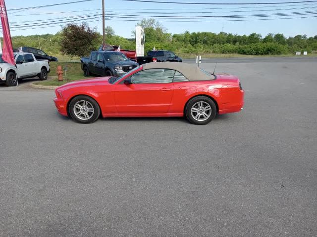 2014 Ford Mustang V6