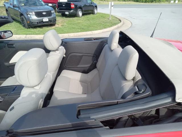 2014 Ford Mustang V6