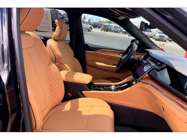 2025 Jeep Grand Cherokee L Summit Reserve 4x4
