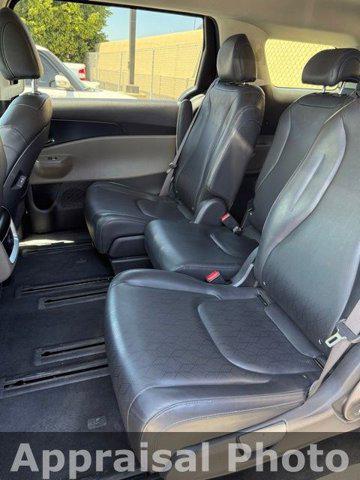 2025 Kia Carnival MPV LXS