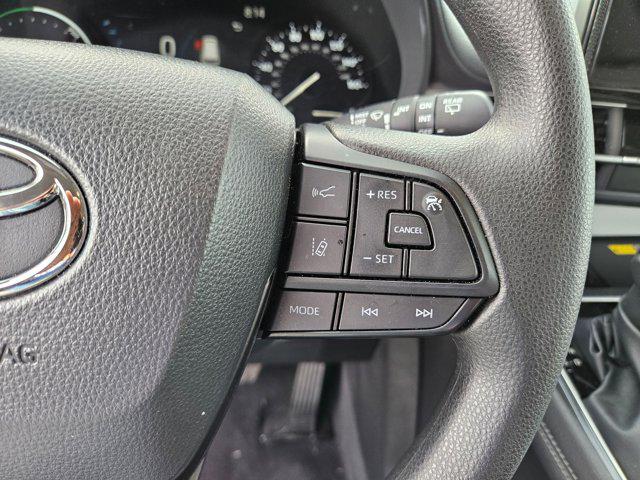 2026 Toyota Sienna LE