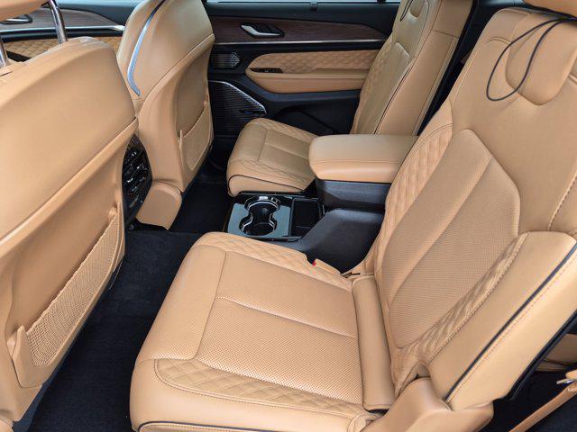 2023 Jeep Grand Cherokee L Summit 4x4