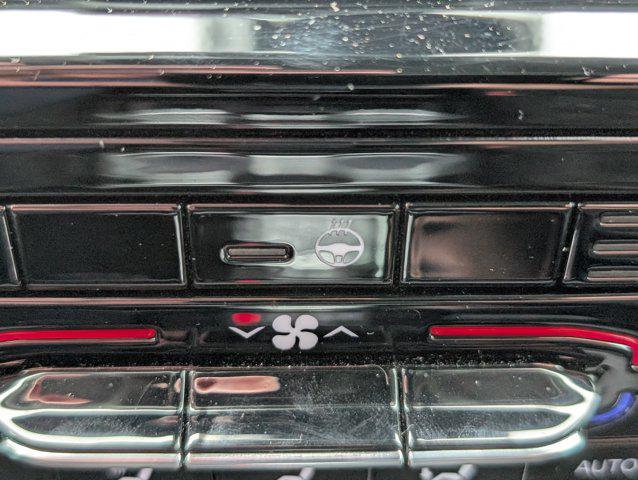 2021 Jeep Grand Cherokee Laredo 4x2