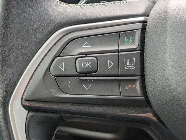 2021 Jeep Grand Cherokee Laredo 4x2