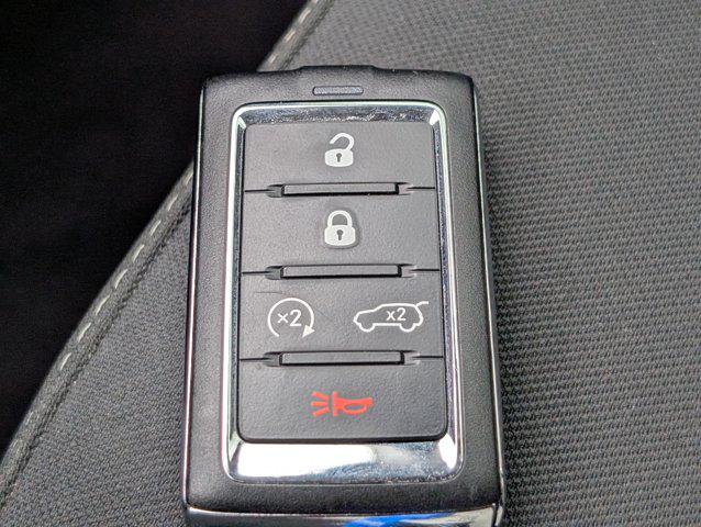 2021 Jeep Grand Cherokee Laredo 4x2