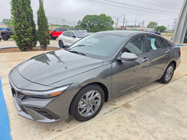 2025 Hyundai Elantra Hybrid Blue for sale in Seminole, OK