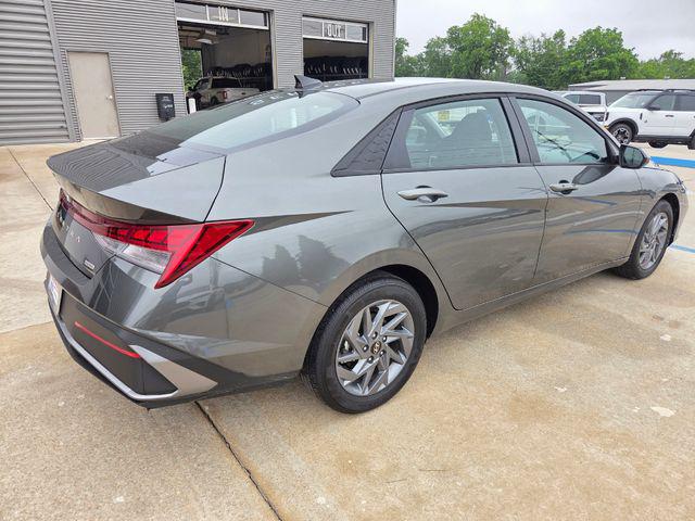 2025 Hyundai Elantra Hybrid Blue