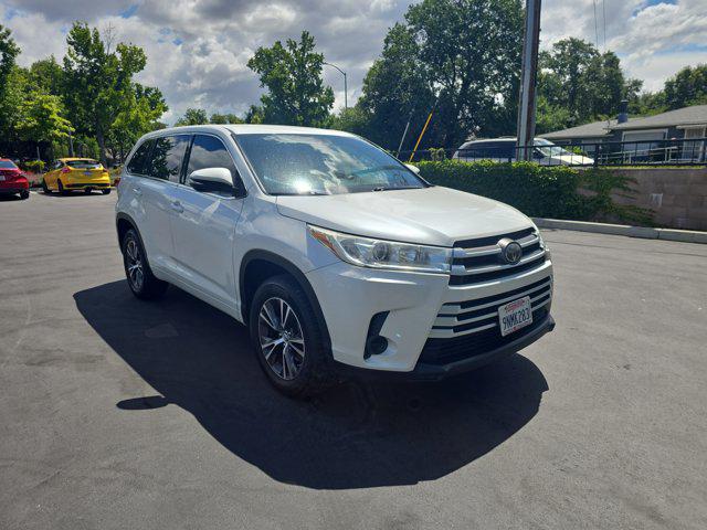 2017 Toyota Highlander Unknown for sale in Chico, CA