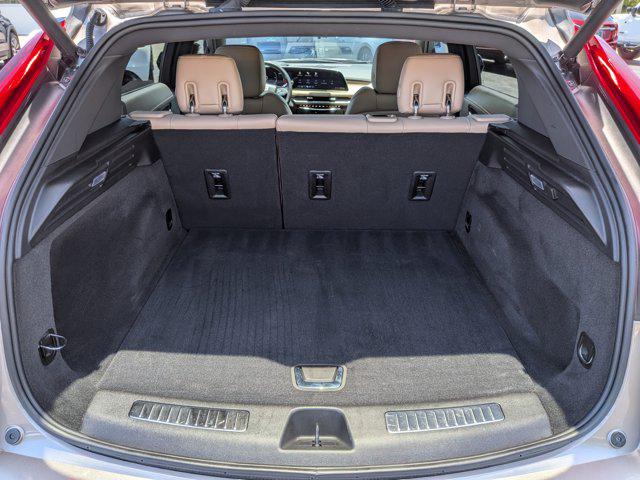 2024 Cadillac XT4 AWD Premium Luxury