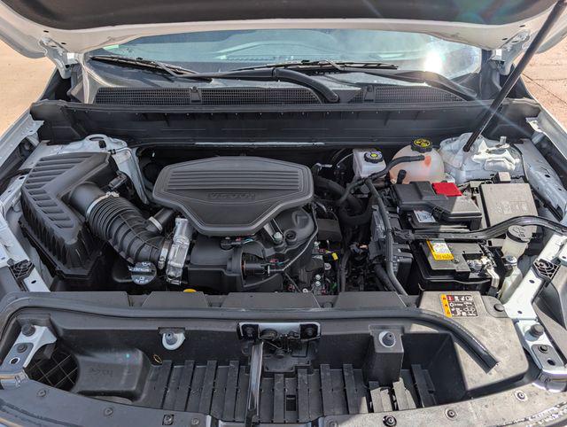2023 GMC Acadia AWD AT4
