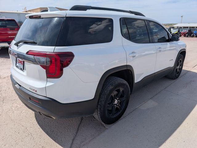 2023 GMC Acadia AWD AT4
