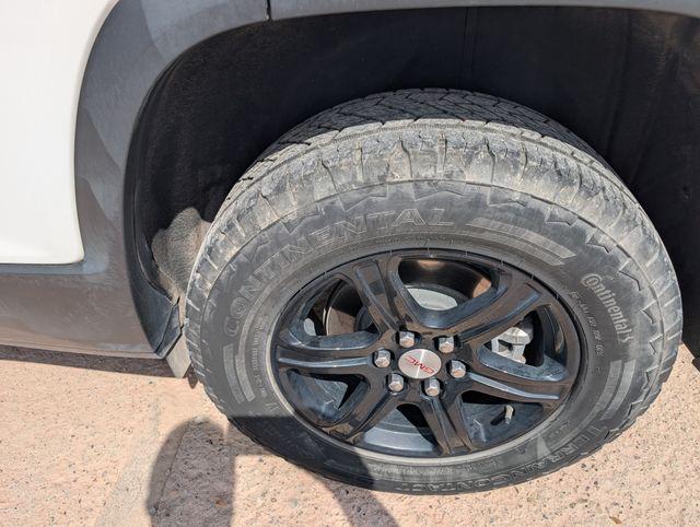 2023 GMC Acadia AWD AT4