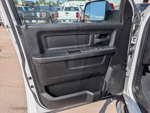 2018 Ram 3500 Tradesman Crew Cab 4x4 6'4" Box
