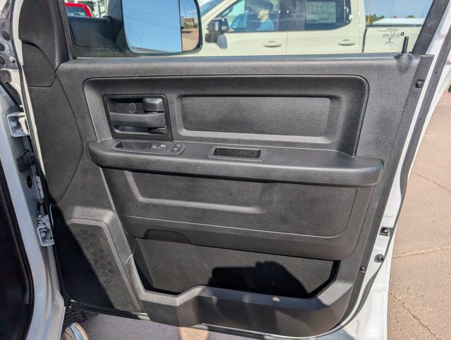 2018 Ram 3500 Tradesman Crew Cab 4x4 6'4" Box