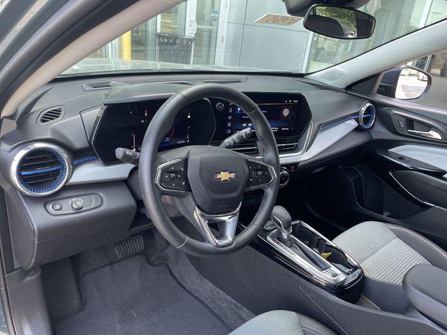 2025 Chevrolet Trax FWD LT