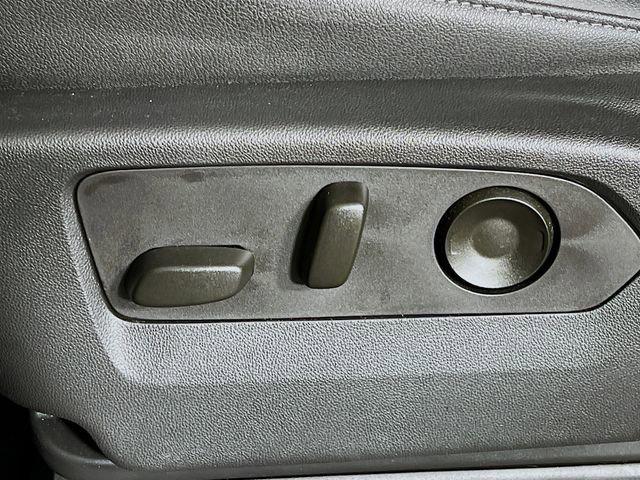 2023 GMC Sierra 1500 4WD Crew Cab Short Box SLT
