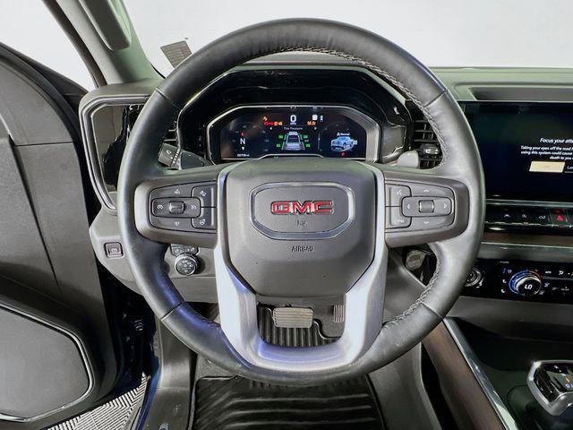2023 GMC Sierra 1500 4WD Crew Cab Short Box SLT