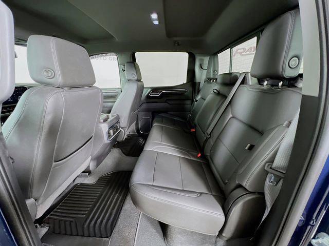 2023 GMC Sierra 1500 4WD Crew Cab Short Box SLT