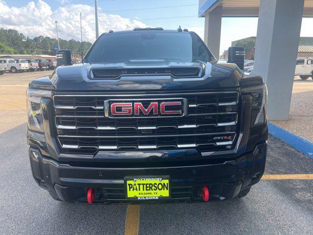 2025 GMC Sierra 3500HD 4WD Crew Cab Standard Bed AT4