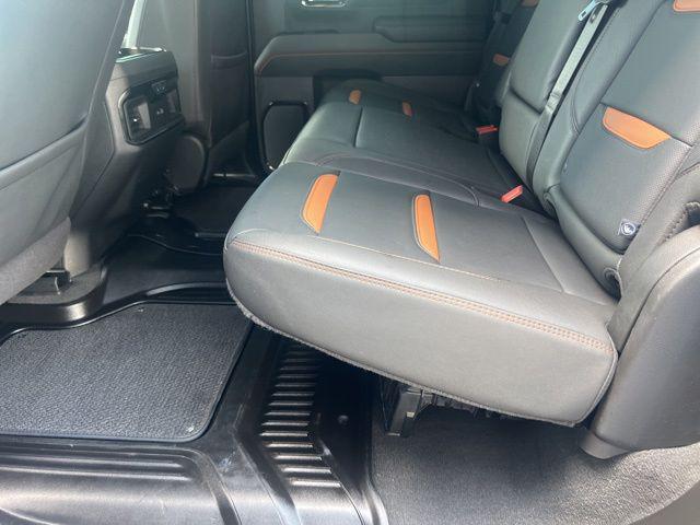 2025 GMC Sierra 3500HD 4WD Crew Cab Standard Bed AT4