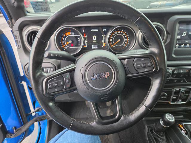 2021 Jeep Gladiator Willys 4x4 2021 Jeep Gladiator Willys 4x4