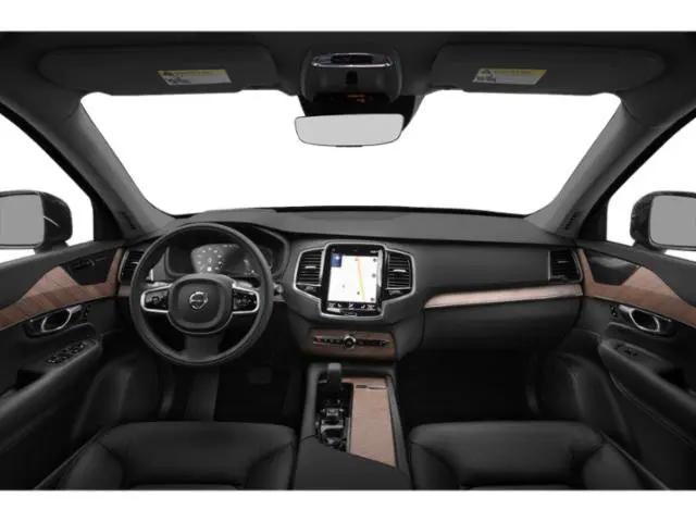 2022 Volvo XC90 Recharge T8 Inscription Expression Extended Range 6P
