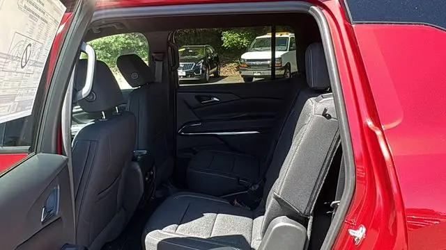 2026 Chevrolet Traverse AWD LT