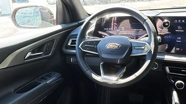 2026 Chevrolet Traverse AWD LT