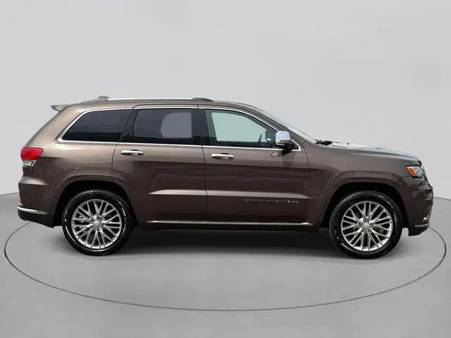 2017 Jeep Grand Cherokee Summit 4x4