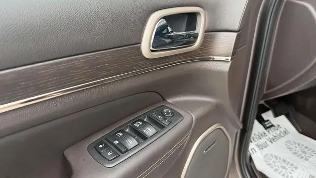 2017 Jeep Grand Cherokee Summit 4x4