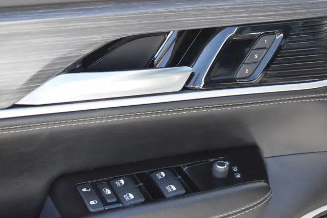 2023 Jeep Wagoneer Series II 4x4
