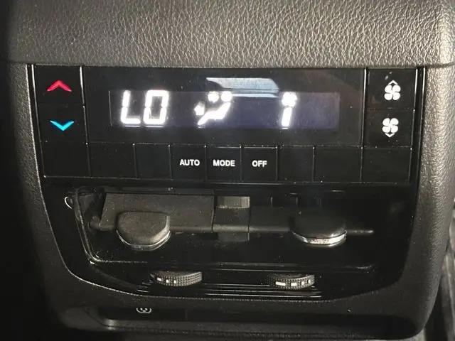 2025 Jeep Grand Cherokee L Altitude 4x2