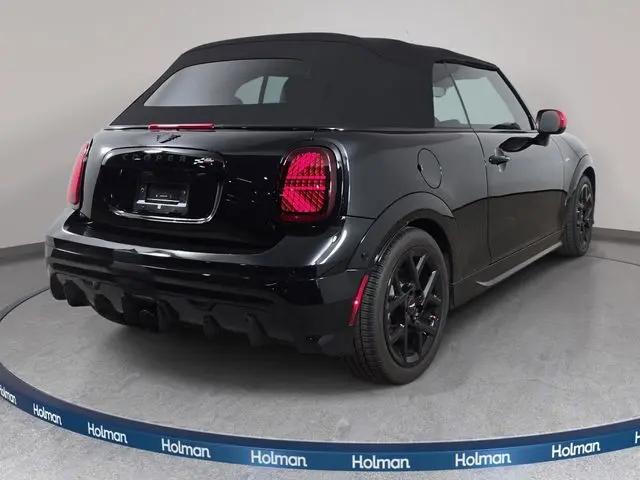 2025 MINI Cooper Convertible JCW Signature Trim