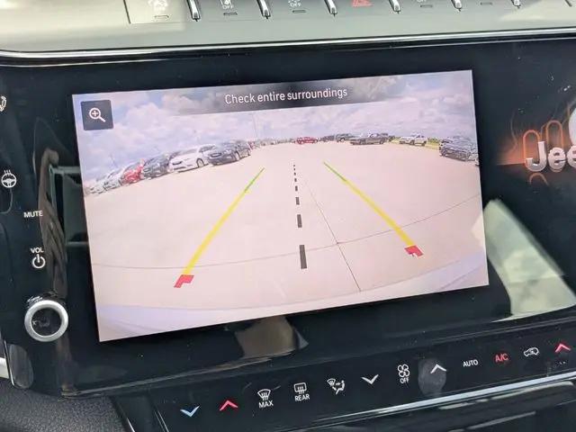 2026 Jeep Grand Cherokee Limited 4x2