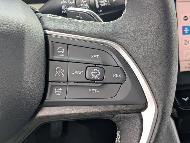 2026 Jeep Grand Cherokee Limited 4x2