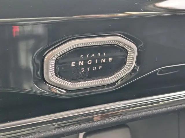 2026 Jeep Grand Cherokee Limited 4x2
