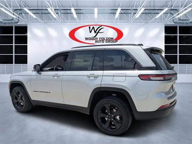 2026 Jeep Grand Cherokee Limited 4x2