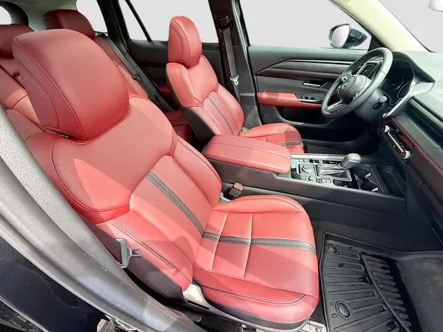 2025 Mazda CX-50 Hybrid Premium Package