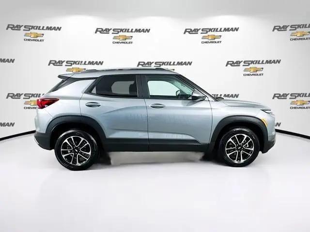 2025 Chevrolet TrailBlazer AWD LT
