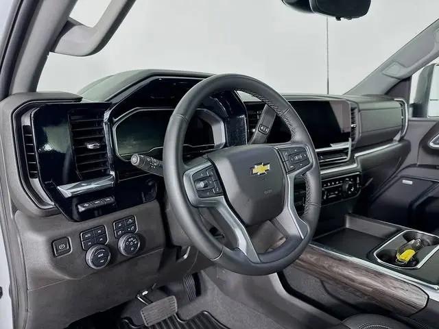 2024 Chevrolet Silverado 3500HD 4WD Crew Cab Standard Bed LTZ